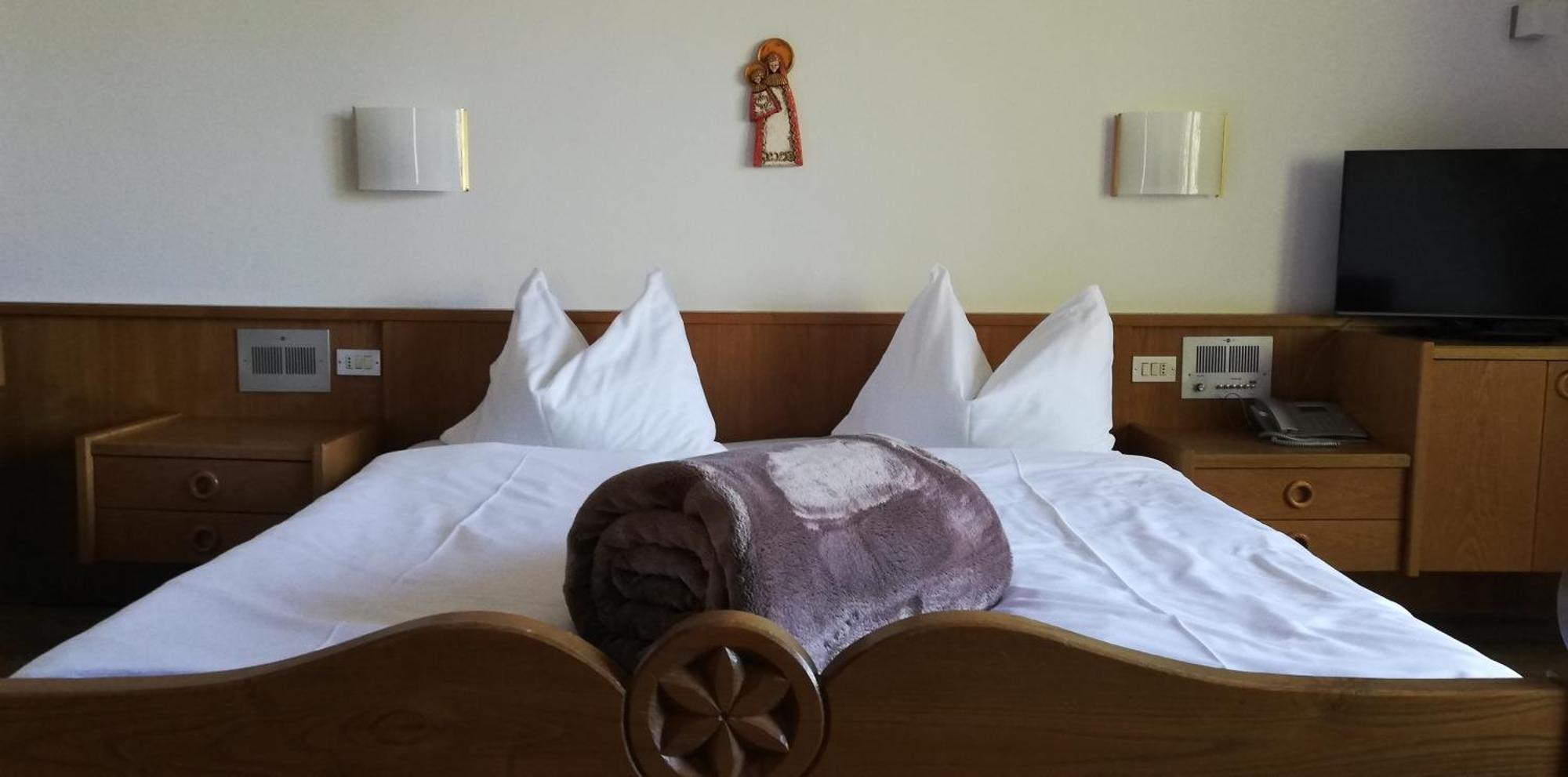 לגונדו Ferienwohnungen St Hippolyt Mit Hallenbad מראה חיצוני תמונה